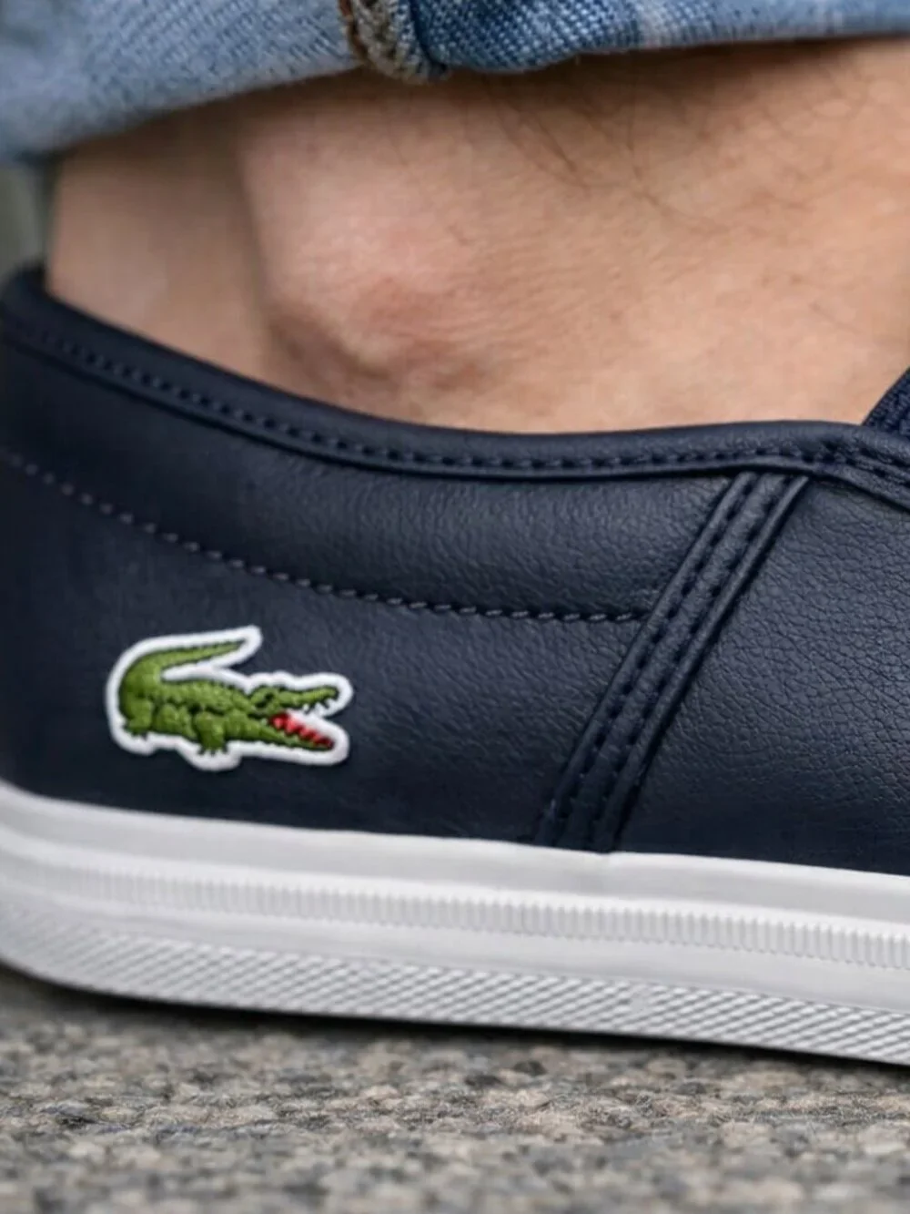 Lacoste Men's Tatalya Slip On Loafers size 12 in Navy Leather